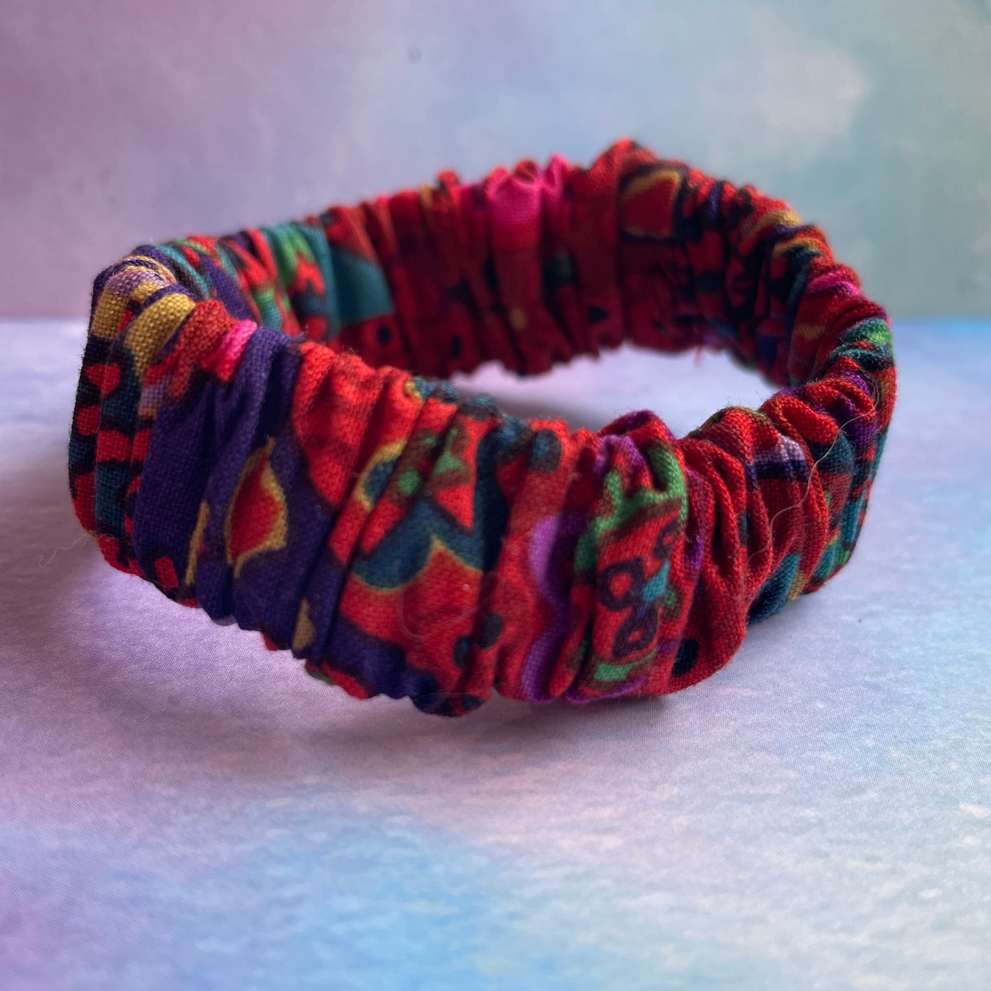 Crinkle Fabric Elastic Bracelet (Kaffe Fassett)