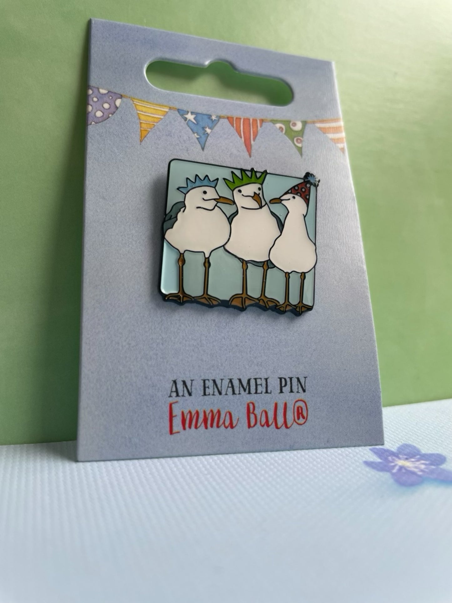 Party Seagulls Pin