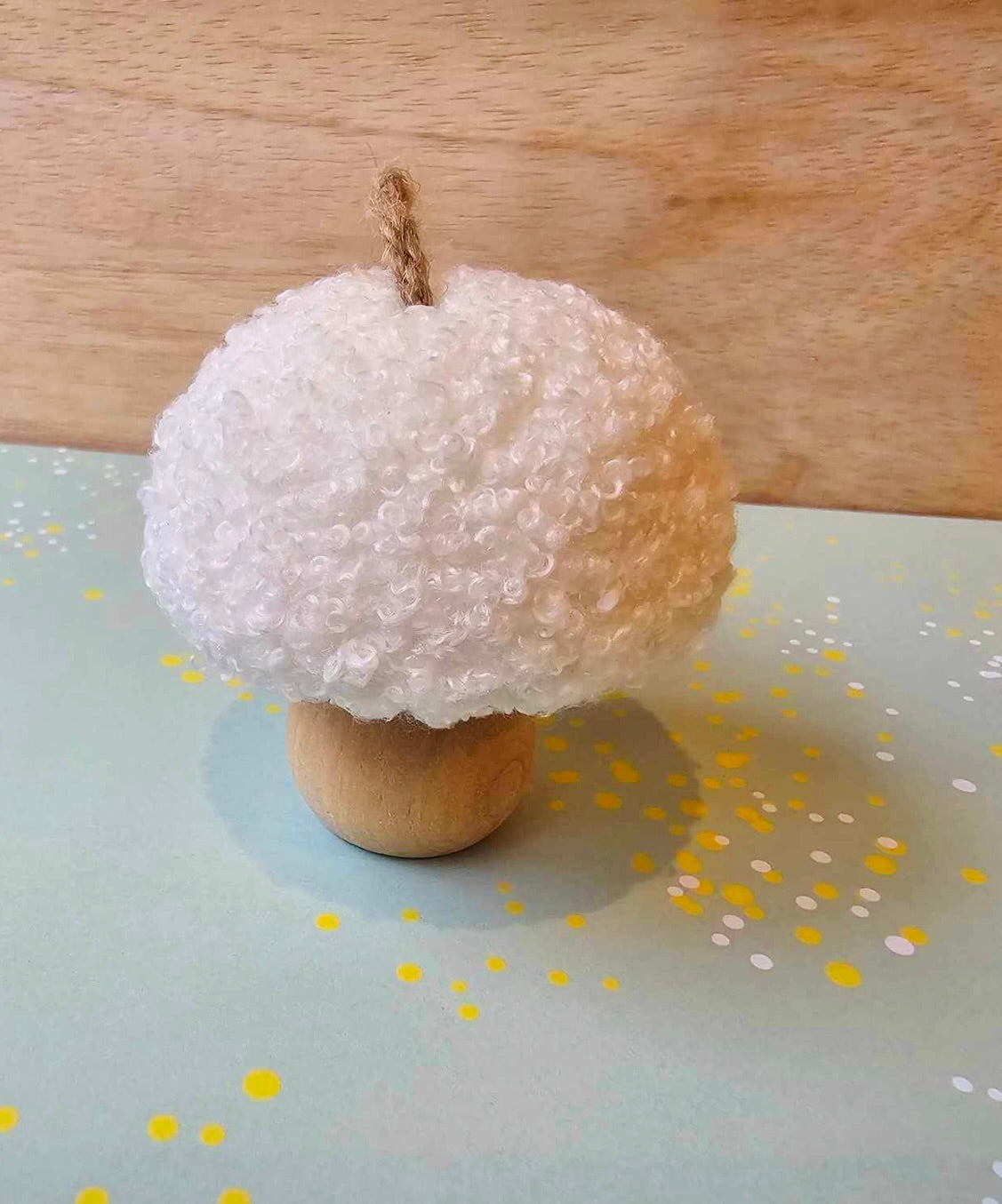 Borg White Mushroom Dec