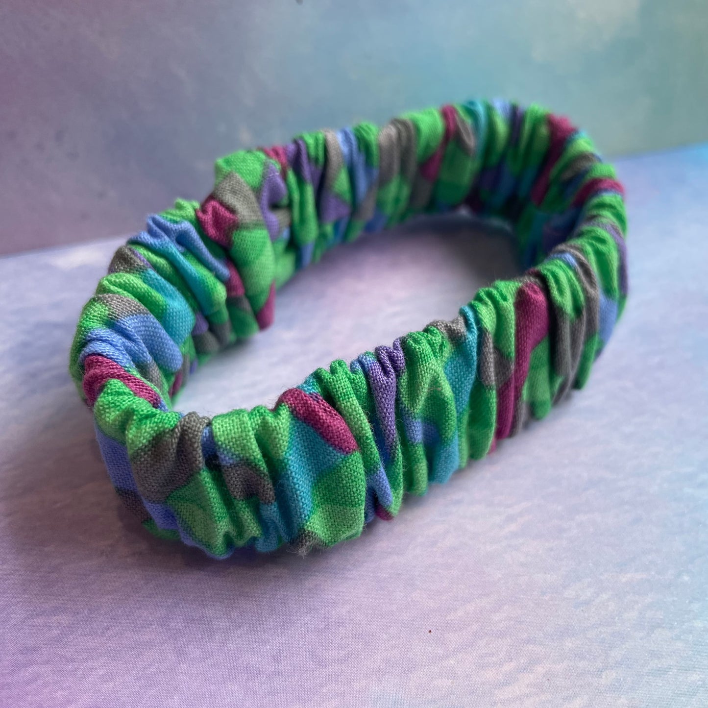 Crinkle Fabric Elastic Bracelet (Kaffe Fassett)