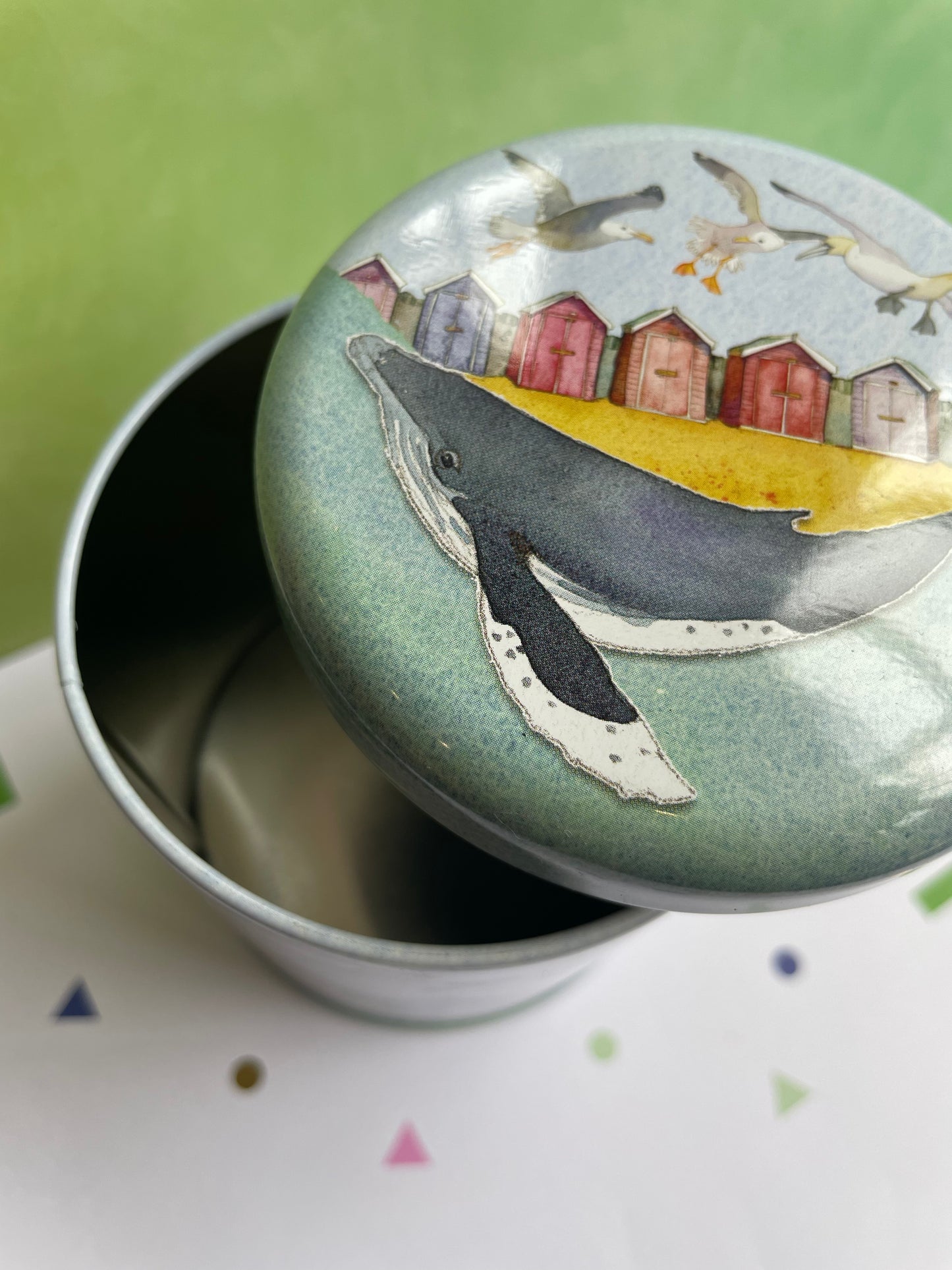 Sealife Round Tin
