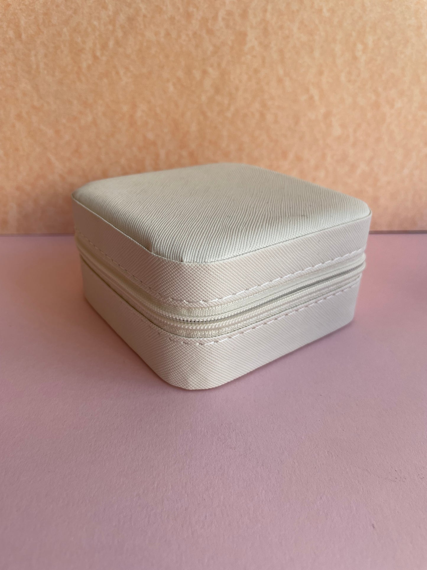 Jewellery Holder - Various Colours