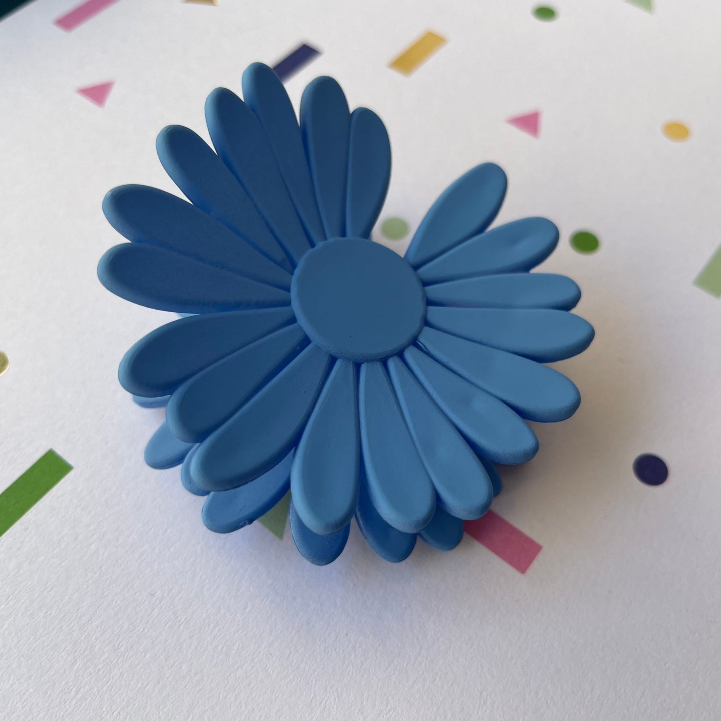 Small Flower Hair-claw