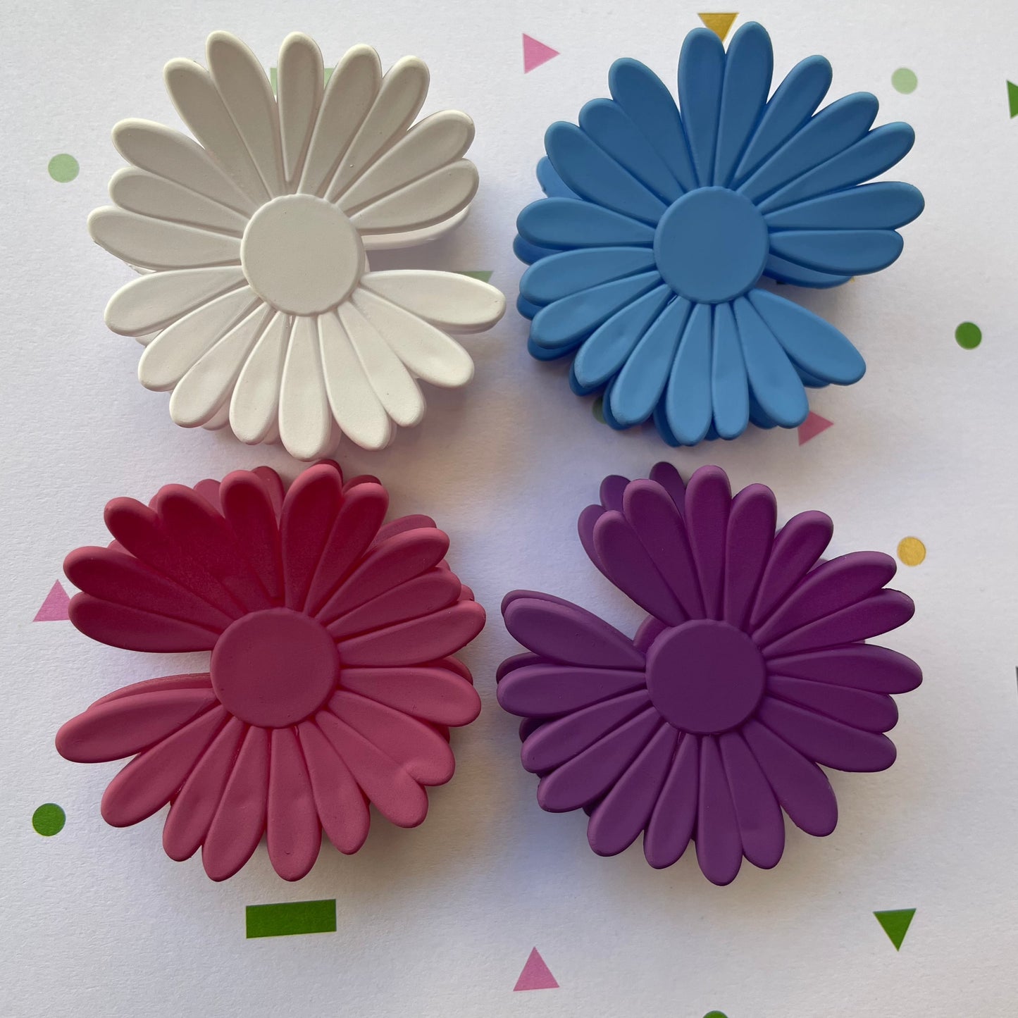 Small Flower Hair-claw