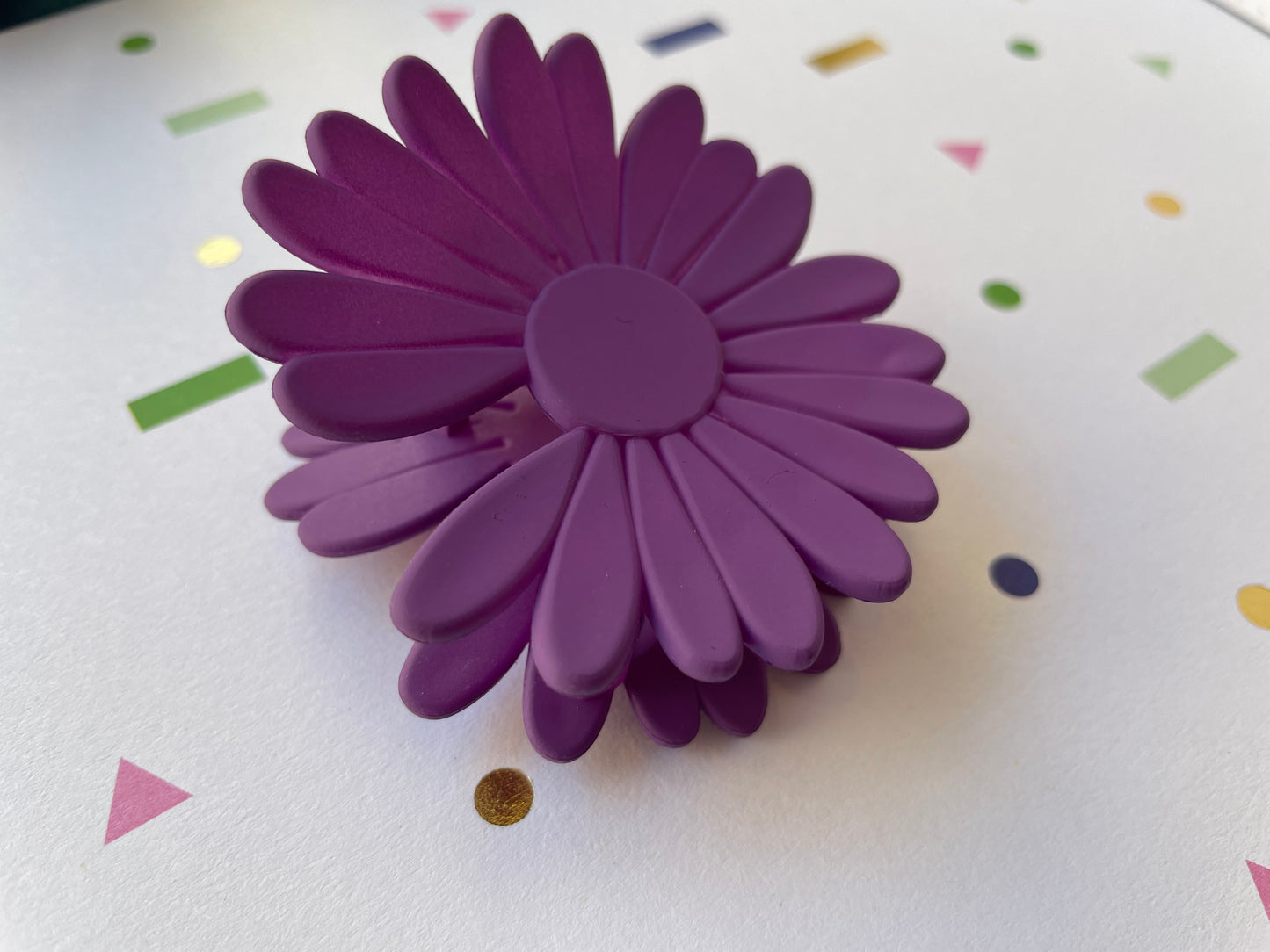 Small Flower Hair-claw