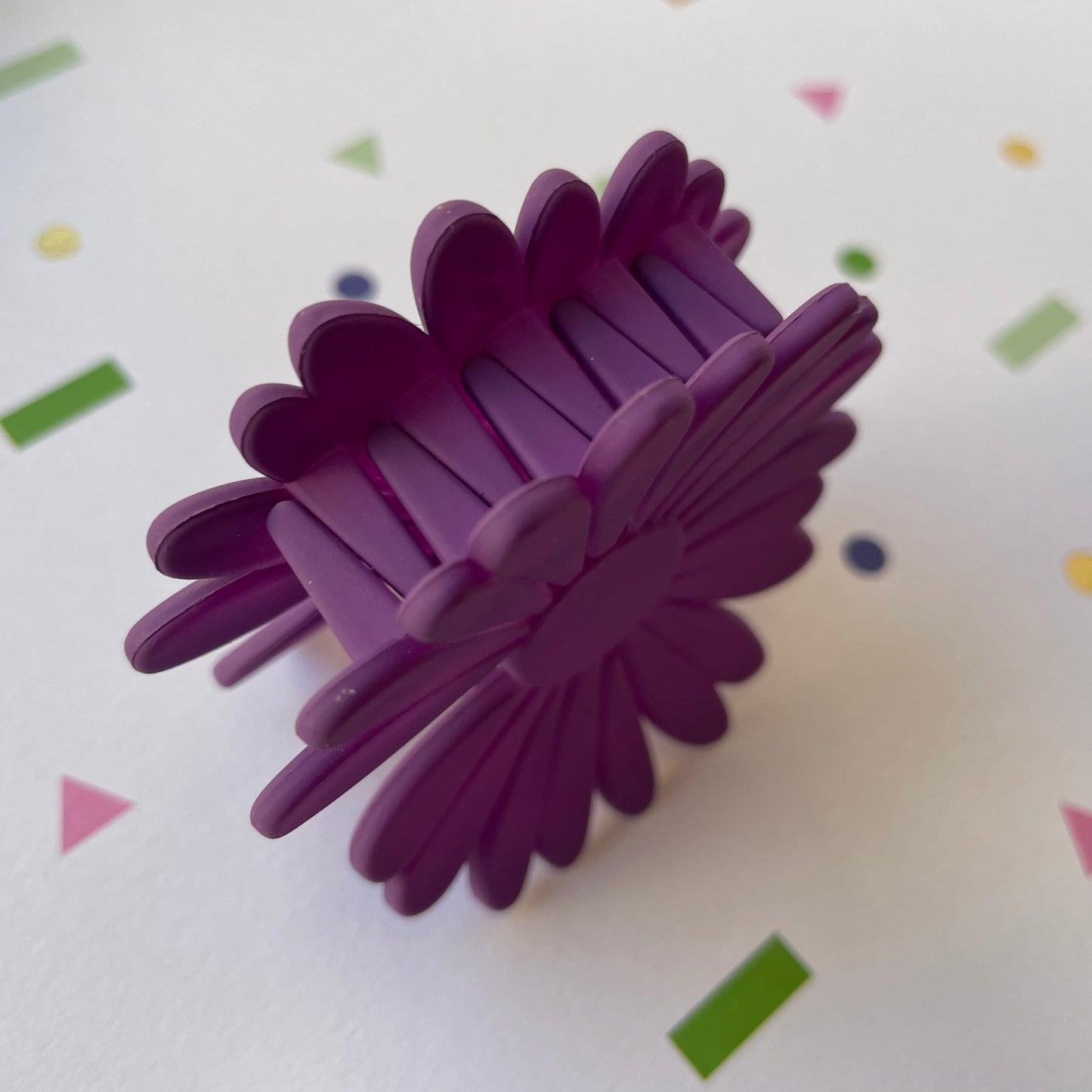 Small Flower Hair-claw
