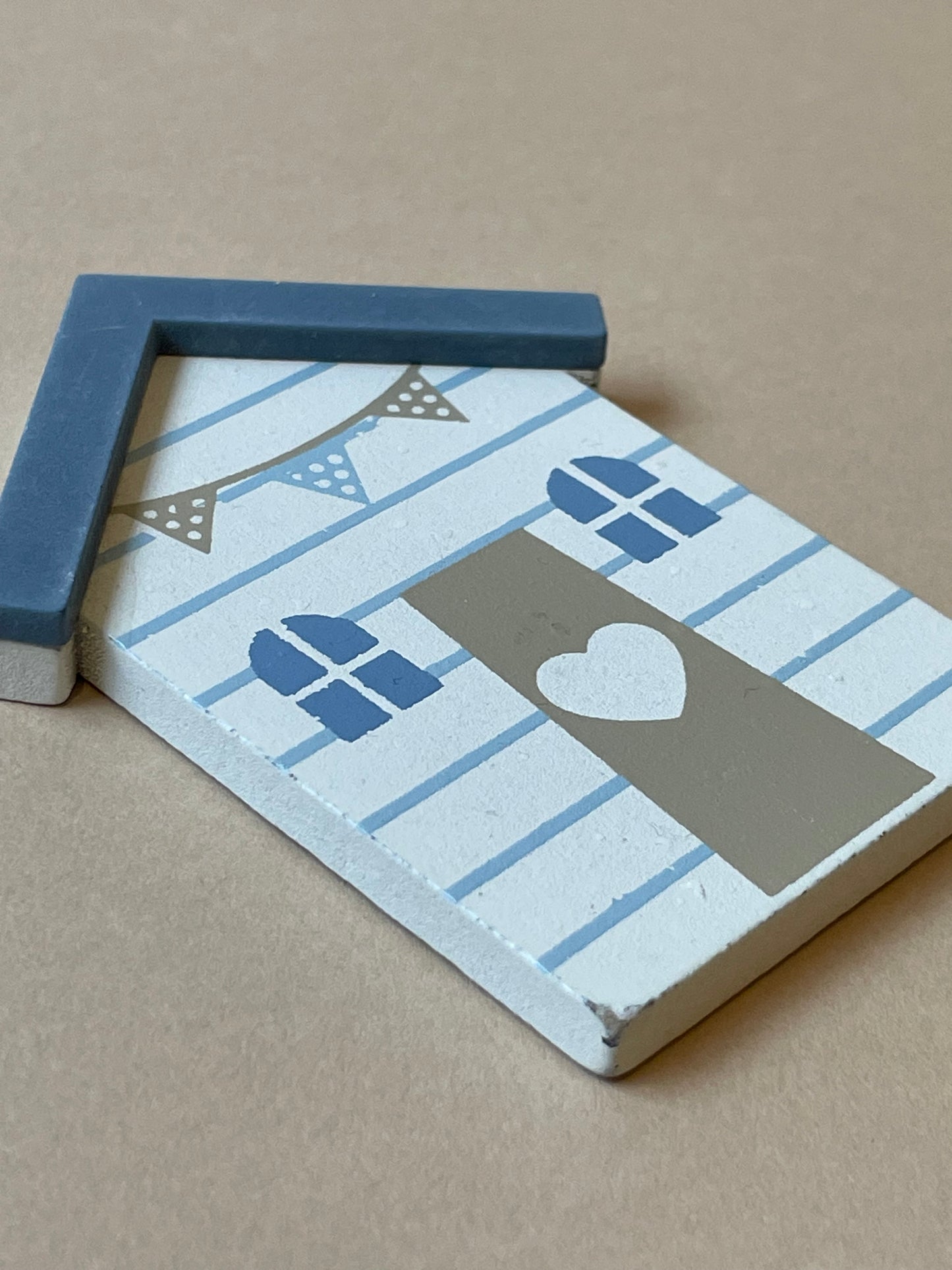 Beach Hut Magnet
