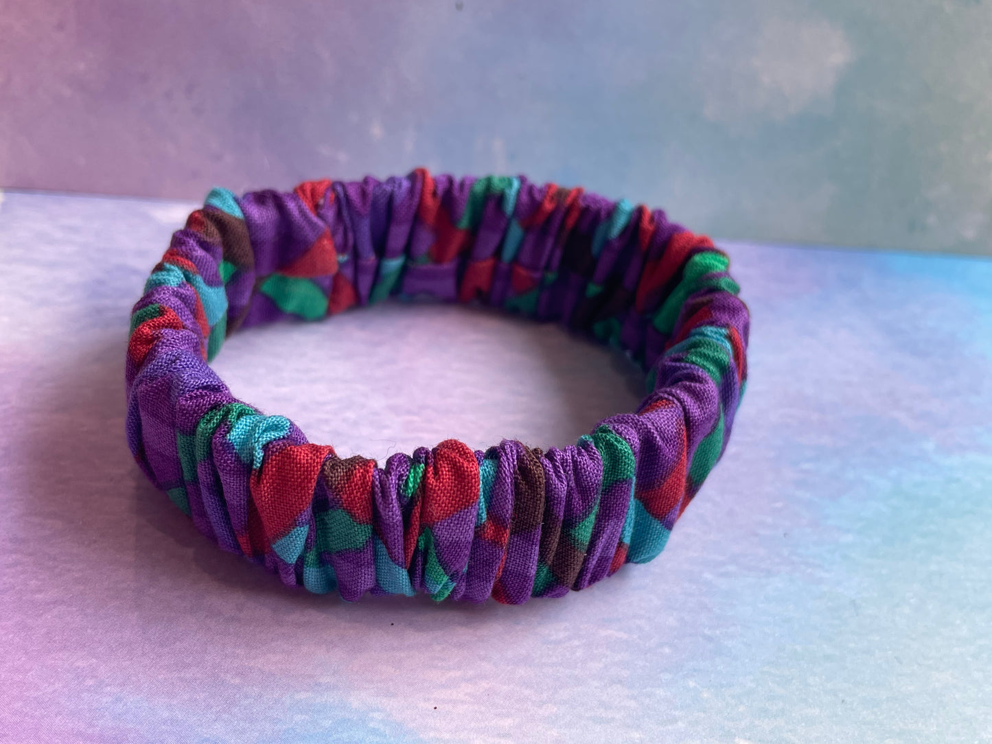 Crinkle Fabric Elastic Bracelet (Kaffe Fassett)