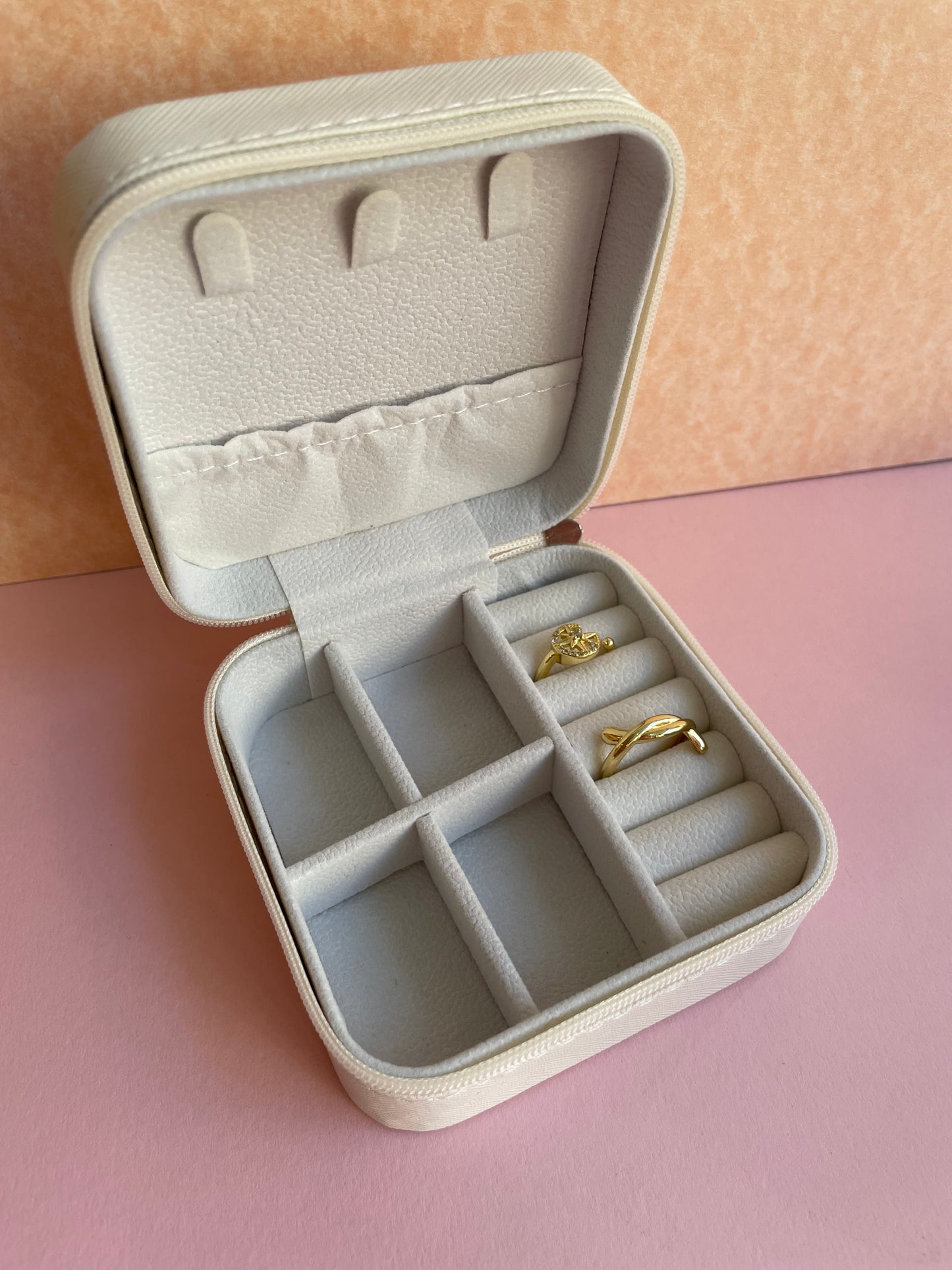 Jewellery Holder - Various Colours